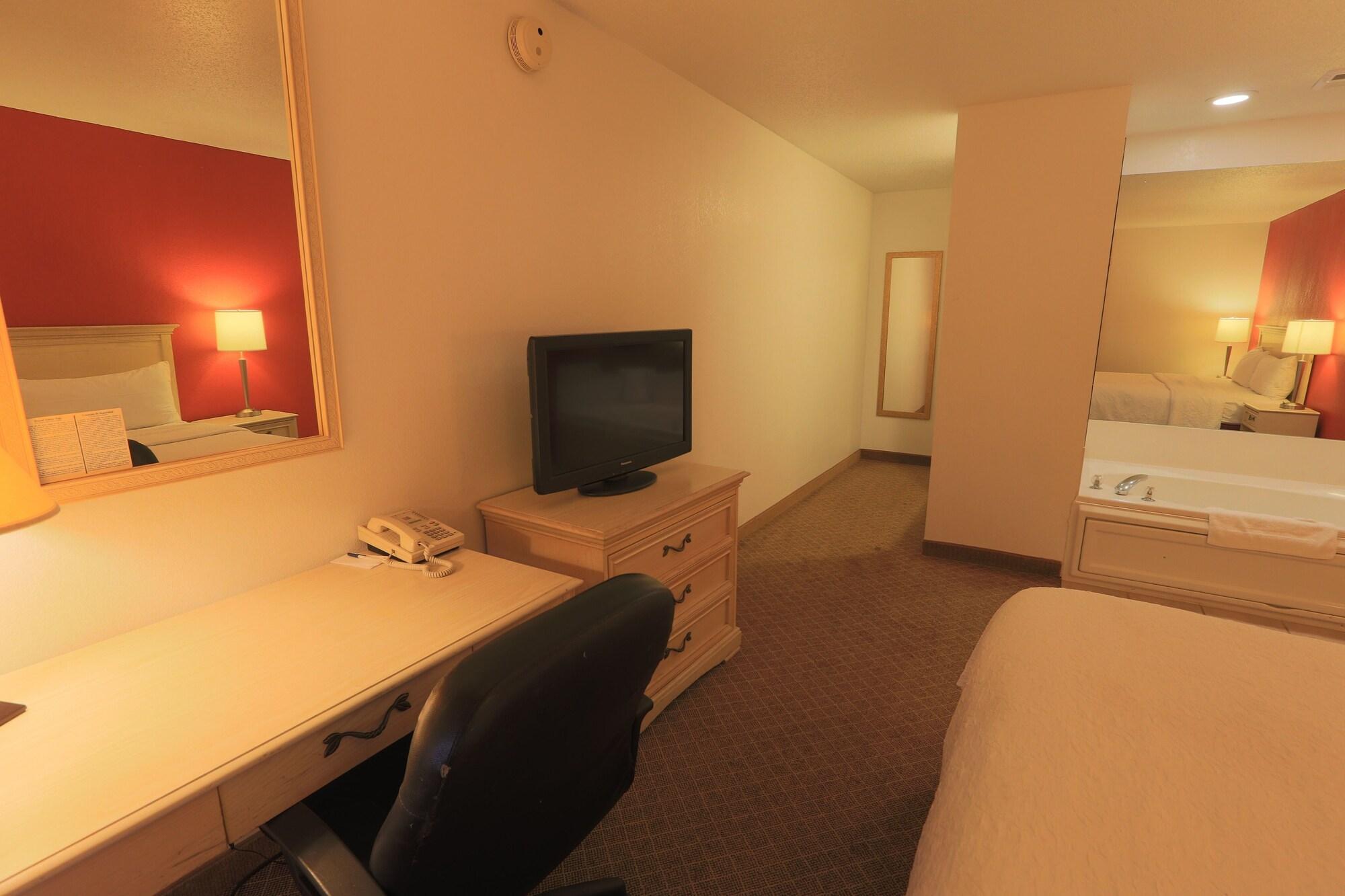 Days Inn By Wyndham Calumet Park Eksteriør bilde
